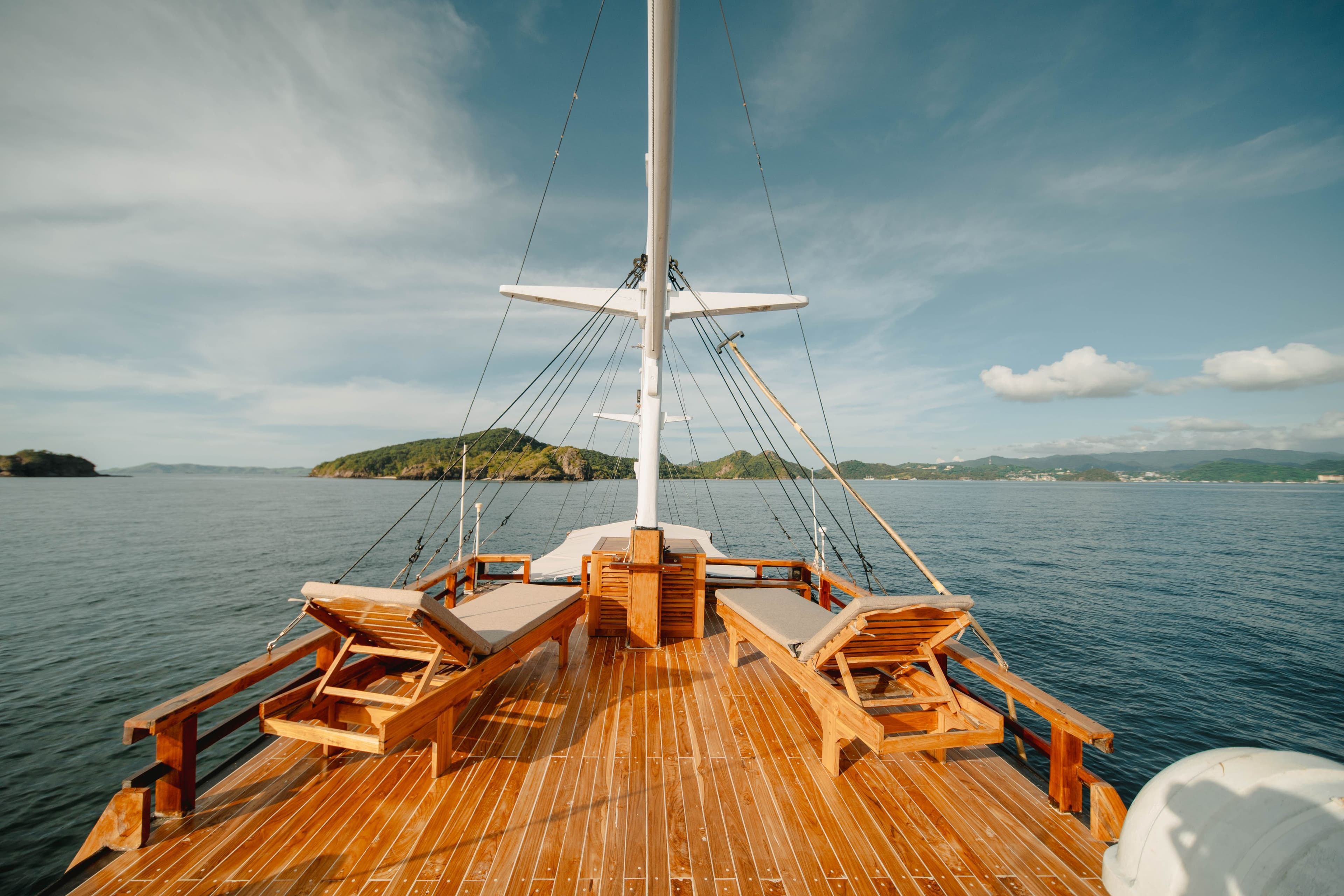 Jofiel Yatch